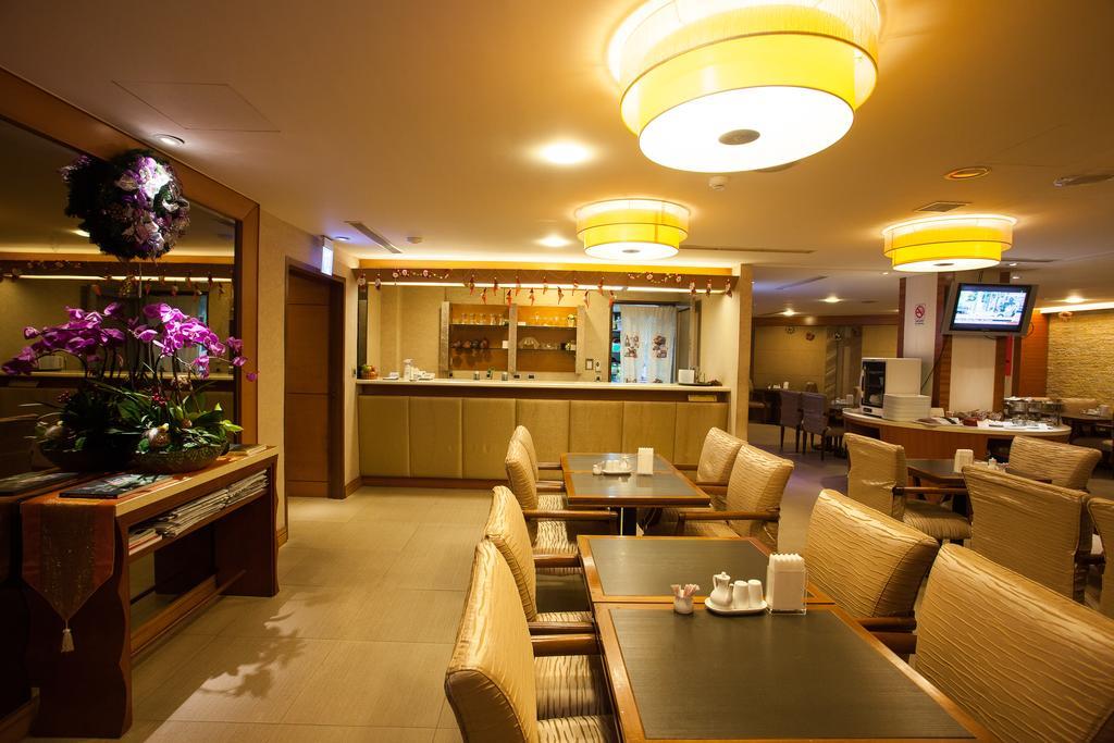 Rich Garden Hotel Tajpej Kültér fotó